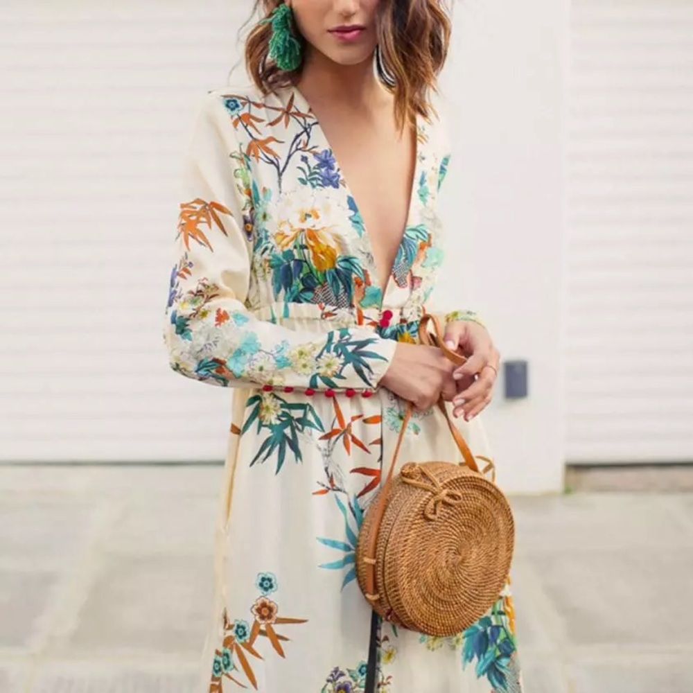 🆕Amber Floral Satin Kimono - Picture 5 of 6